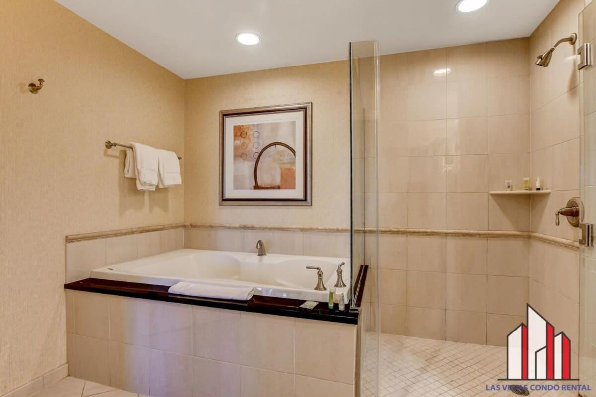 Mgm Signature-23-719 Strip View Jacuzzi Studio لاس فيغاس المظهر الخارجي الصورة