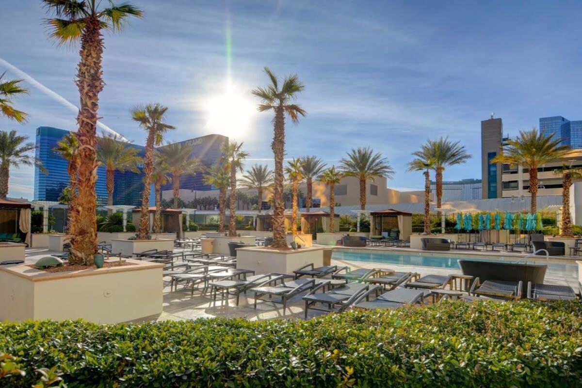 Mgm Signature-23-719 Strip View Jacuzzi Studio لاس فيغاس المظهر الخارجي الصورة
